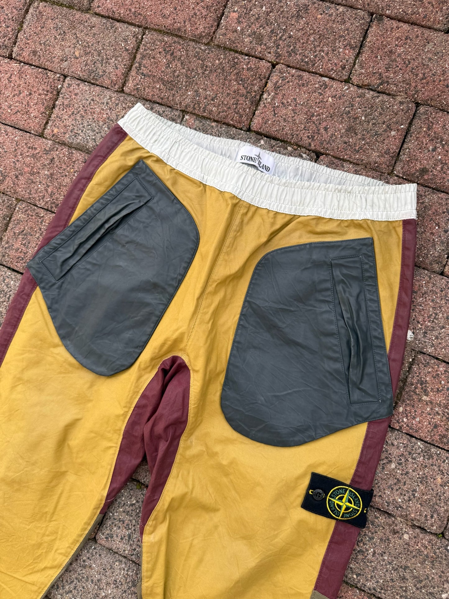 Stone Island Tela Placcata Bicolore Trousers - W32