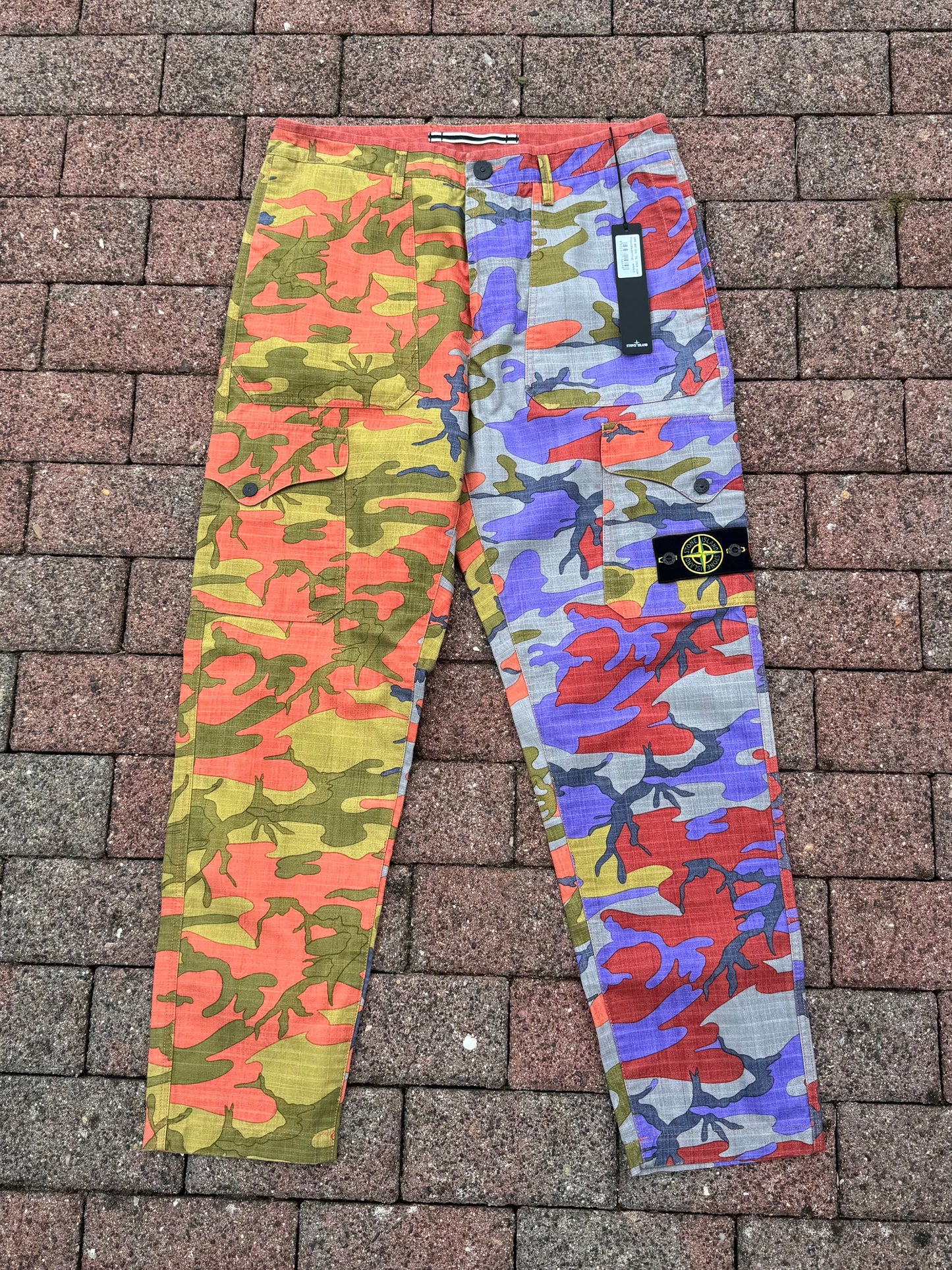 Stone Island Heritage Camo Cargos - W32