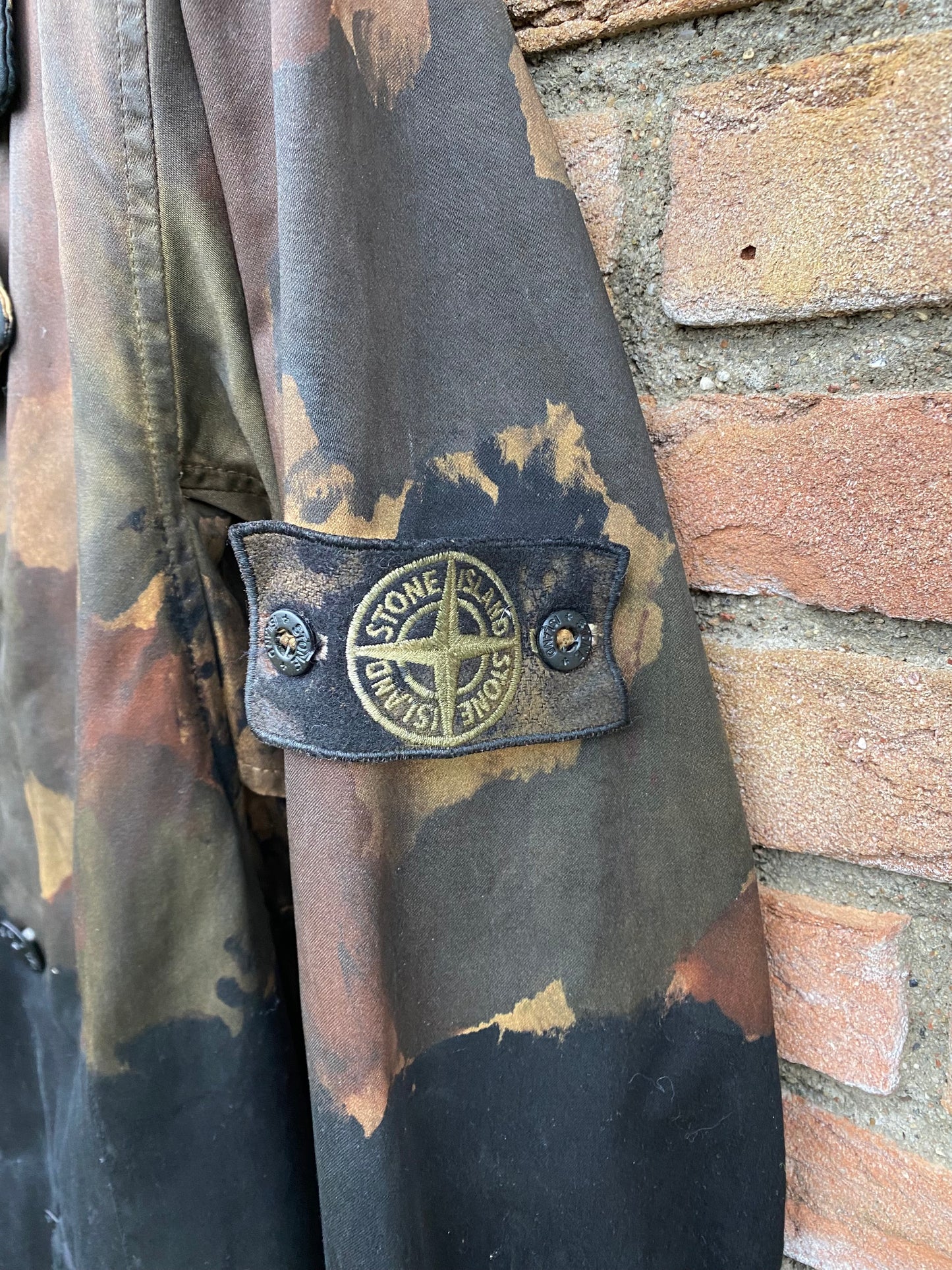 Stone Island Hand Painted Camo Mantel - L