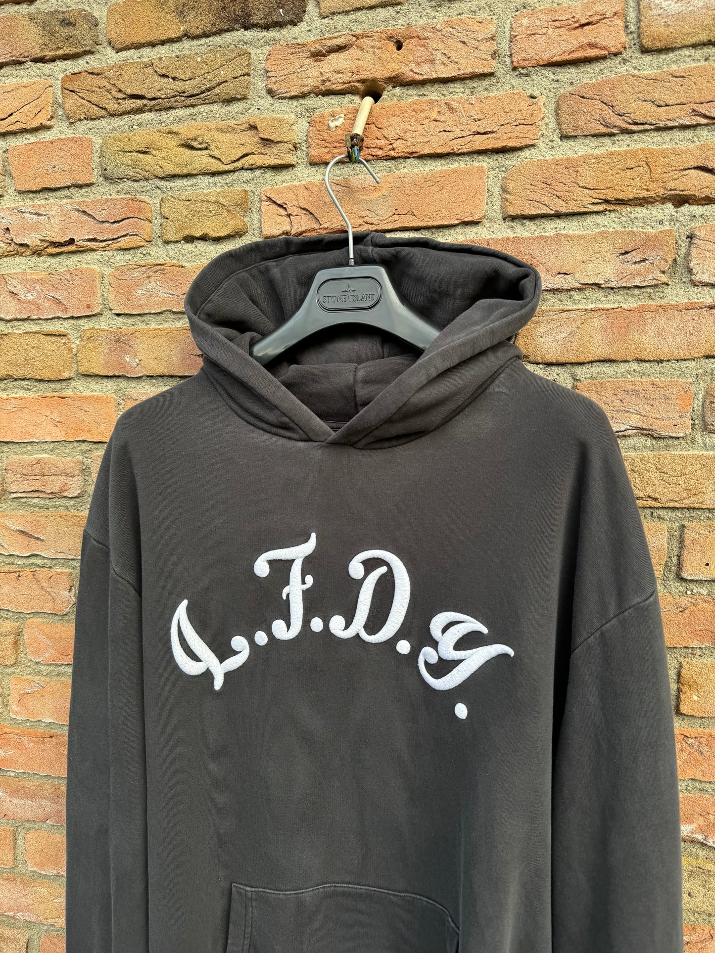 LFDY Hoodie - M