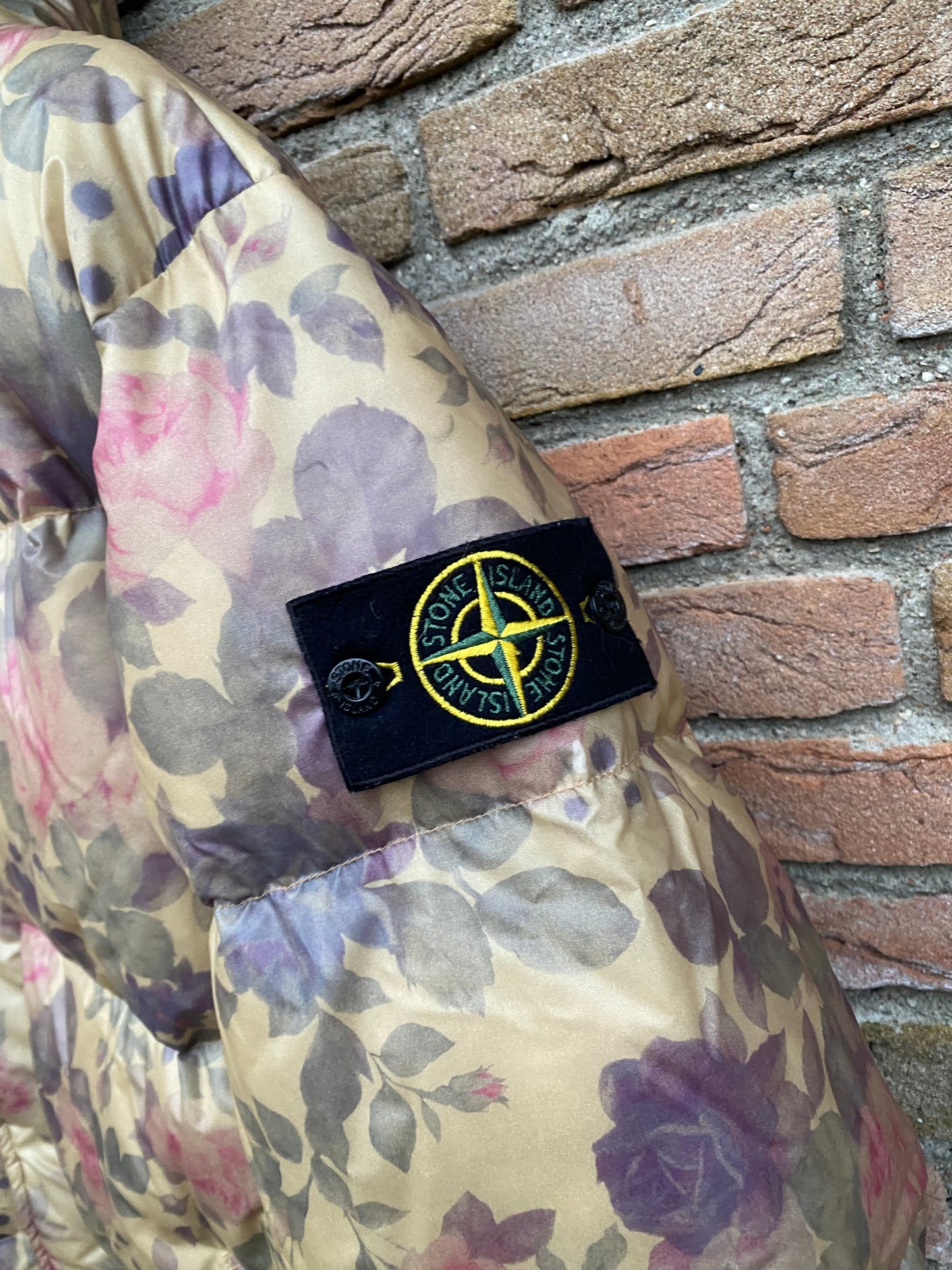 Stone Island x Supreme Lamy Cover Stampato Jacke - M