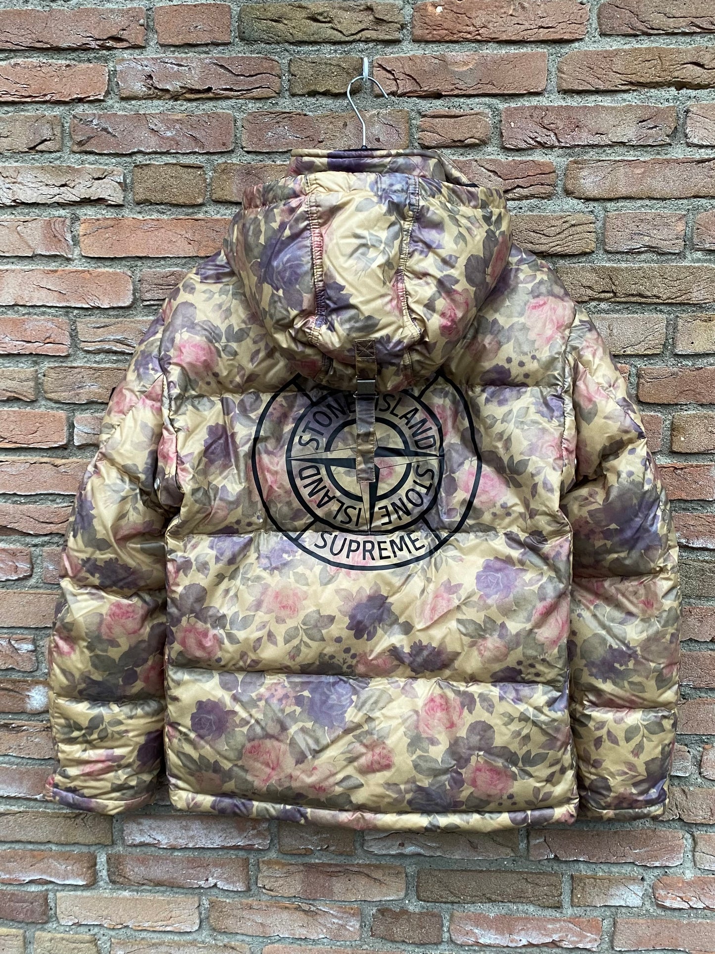 Stone Island x Supreme Lamy Cover Stampato Jacke - M