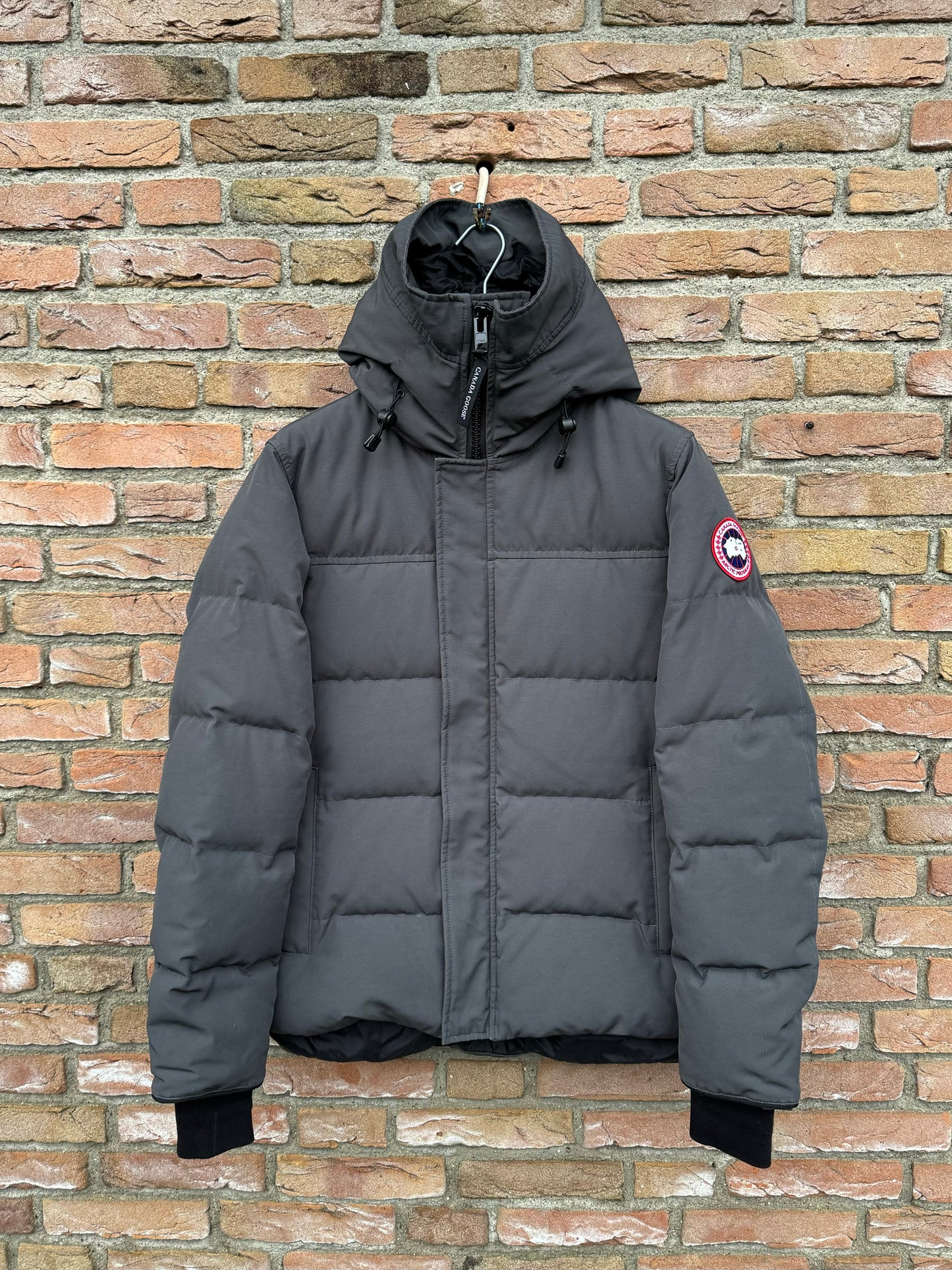 Canada Goose MacMillan Parka - M