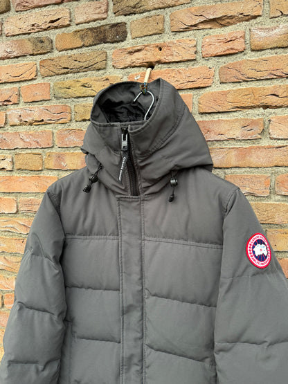 Canada Goose MacMillan Parka - M