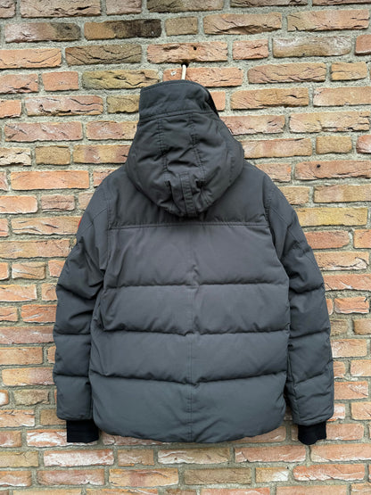 Canada Goose MacMillan Parka - M