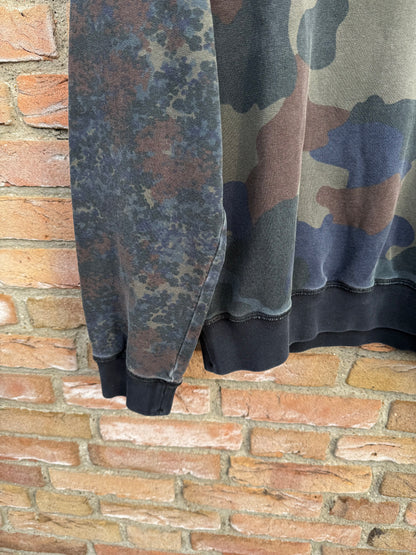 Stone Island Camo Sweatshirt - L