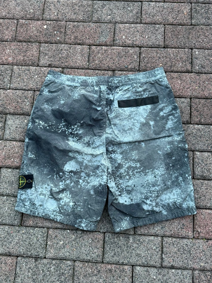 Stone Island Dissolving Grid Camo Nylon Cargo Shorts - W36