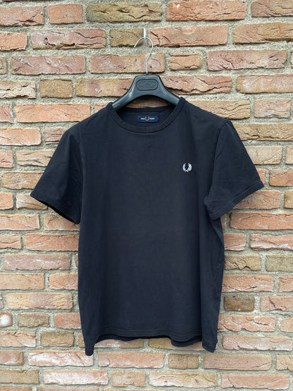 Fred Perry T-Shirt - L