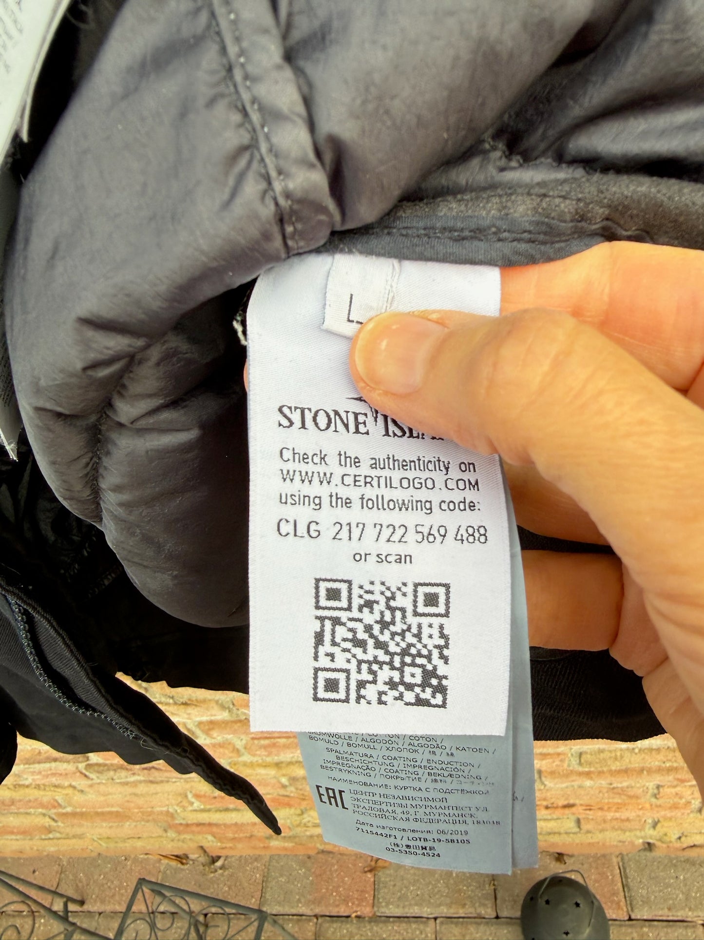 Stone Island Mil_Spec_Diagonal Wool Ghost Jacket - L