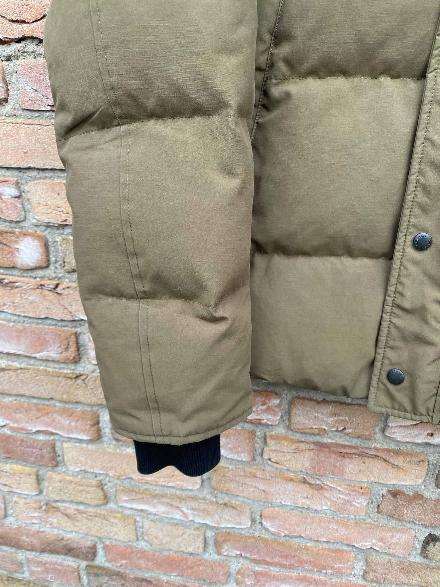 Canada Goose Wyndham Parka - L