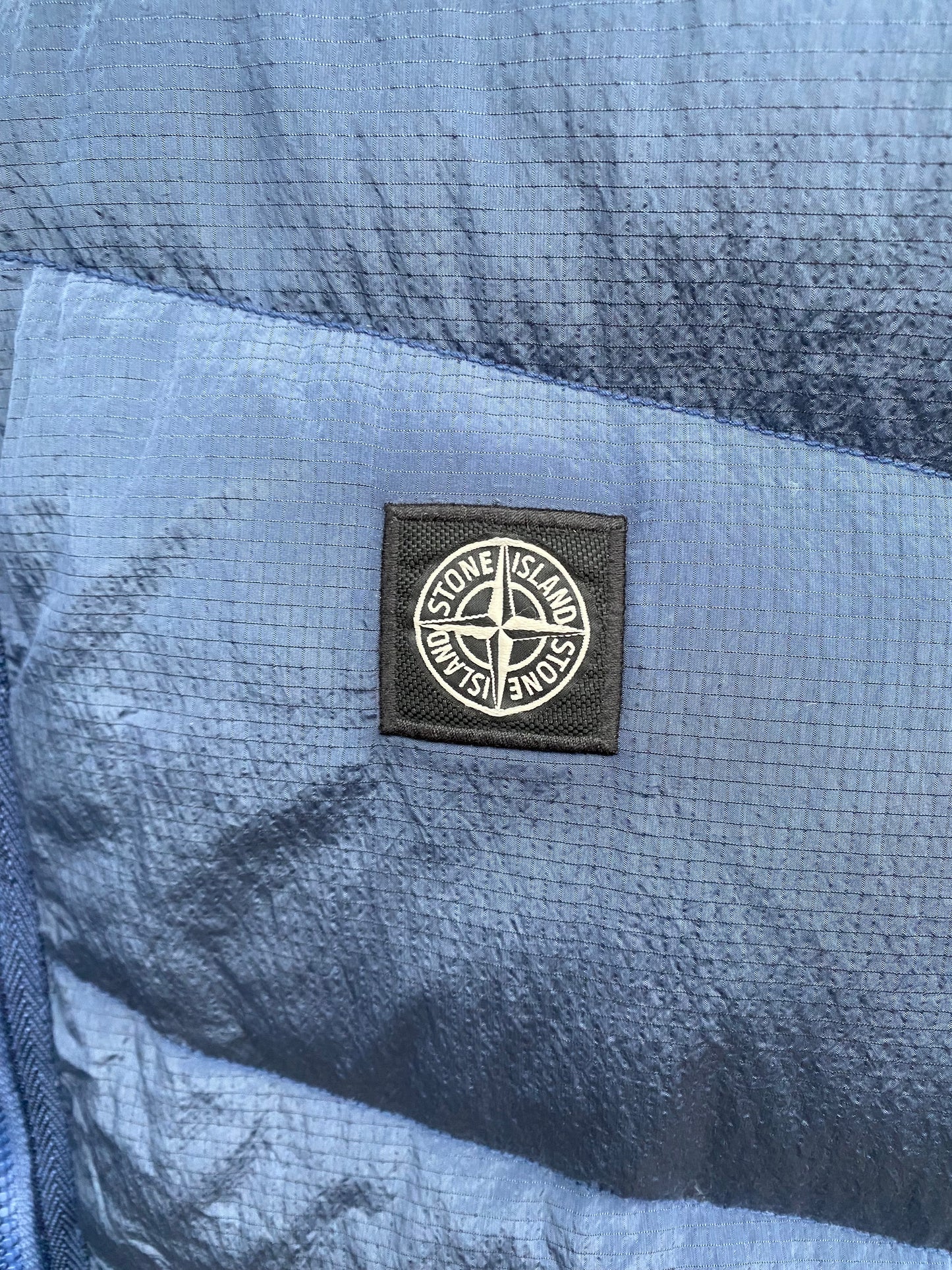 Stone Island Nylon Metal Daunenjacke - M