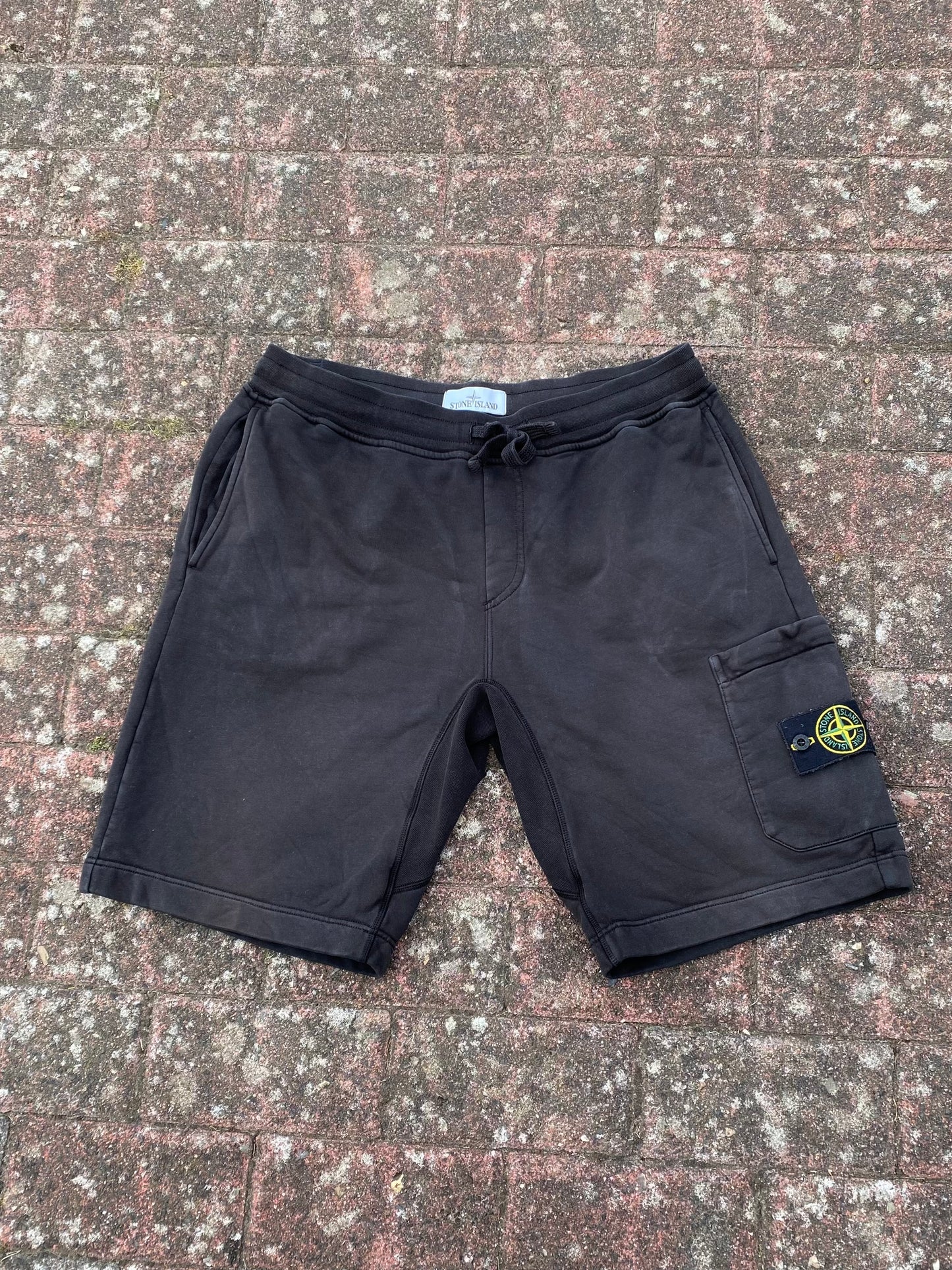 Stone Island Shorts - L