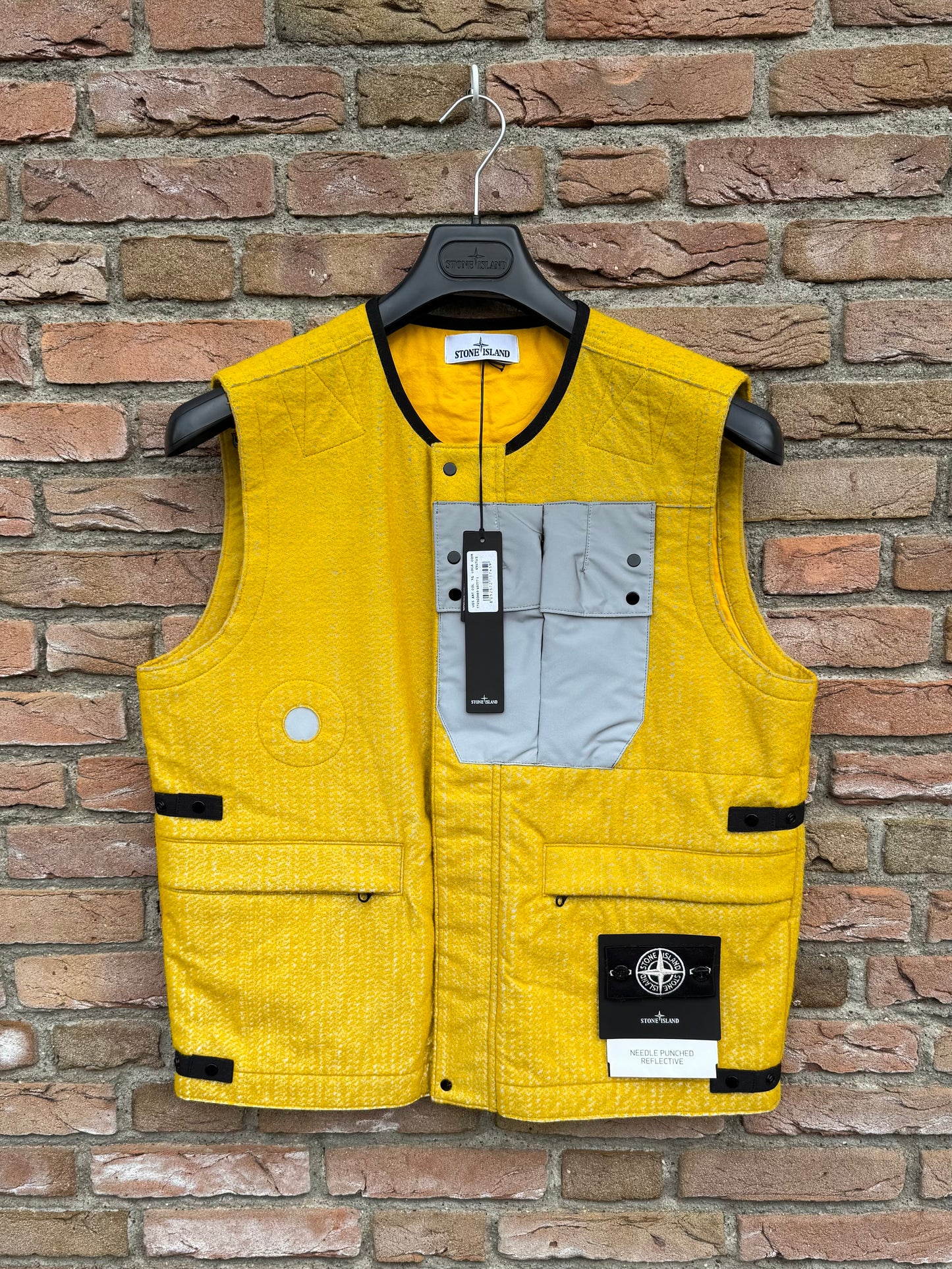 Stone Island Needle Punched Reflective Weste - L