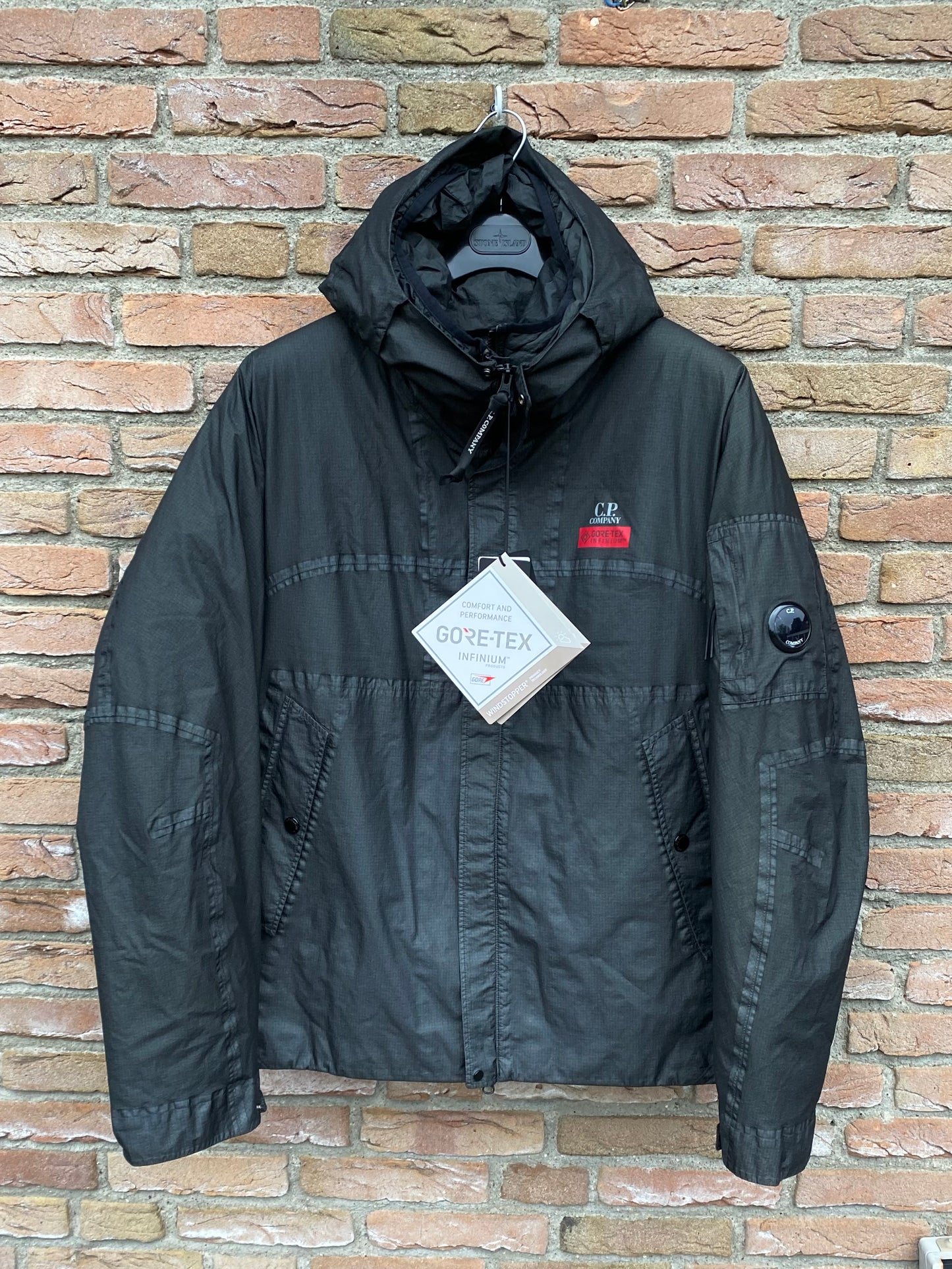 C.P. Company Gore G-type Daunenjacke - 3XL