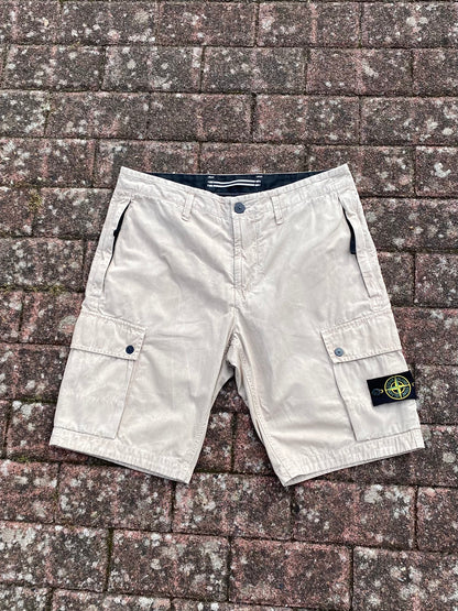 Stone Island Cargo Shorts - W32