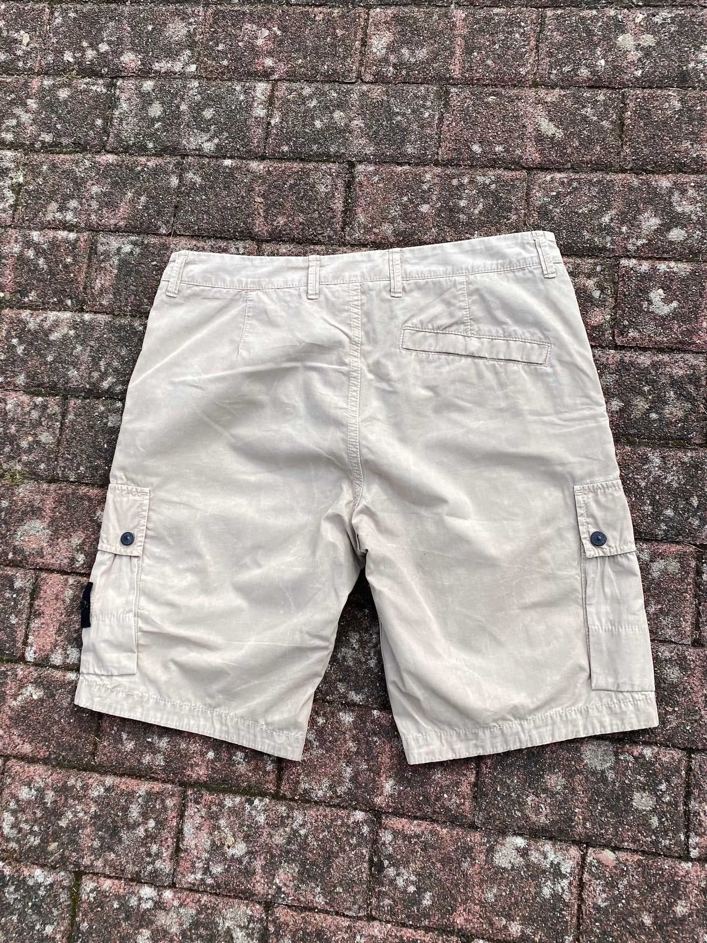 Stone Island Cargo Shorts - W32