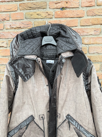 Stone Island Uneven Ripstop Prismatico Jacket - M