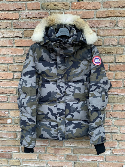 Canada Goose Wyndham Parka - L