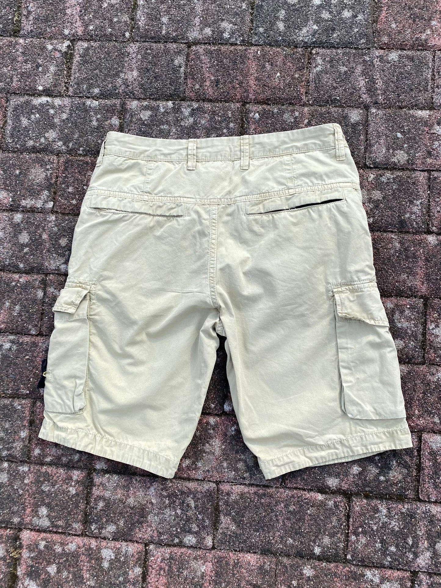 Stone Island Cargo Shorts - W30