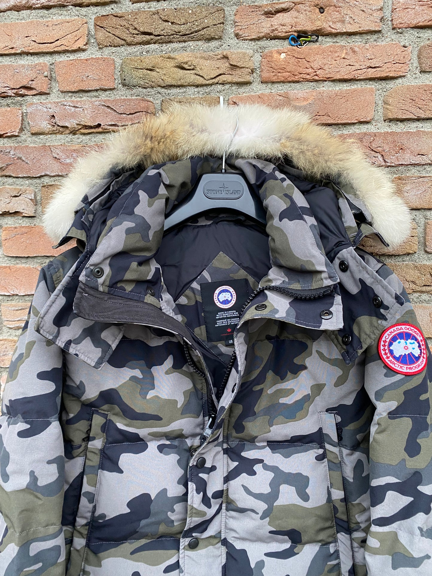 Canada Goose Wyndham Parka - L