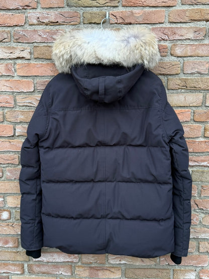 Canada Goose Wyndham Parka - M