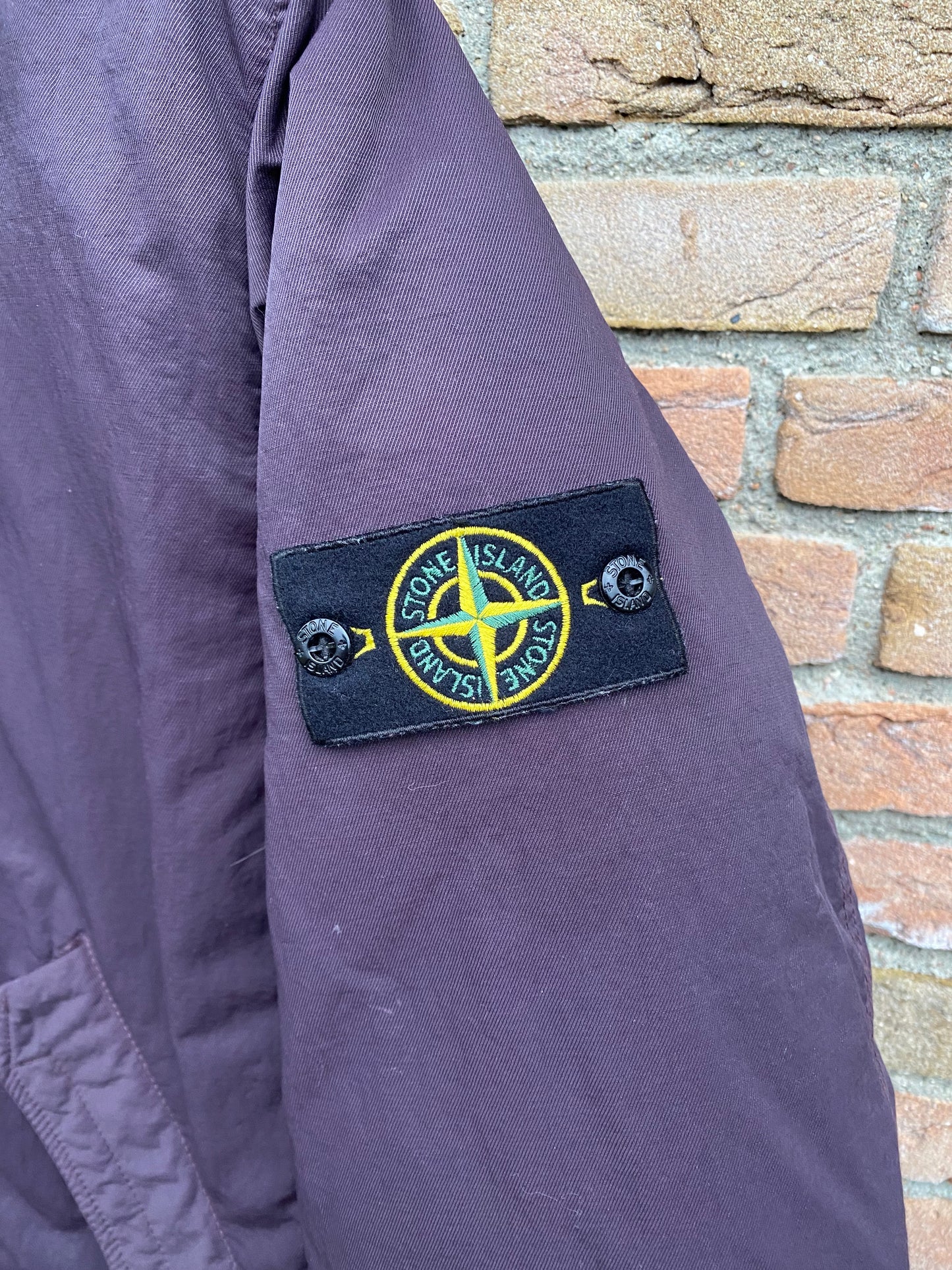 Stone Island Opaque Nylon Twill Daunenjacke - L