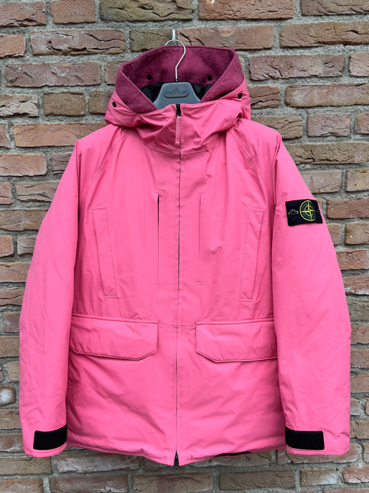 Stone Island Ripstop Gore-Tex Down Jacket - S