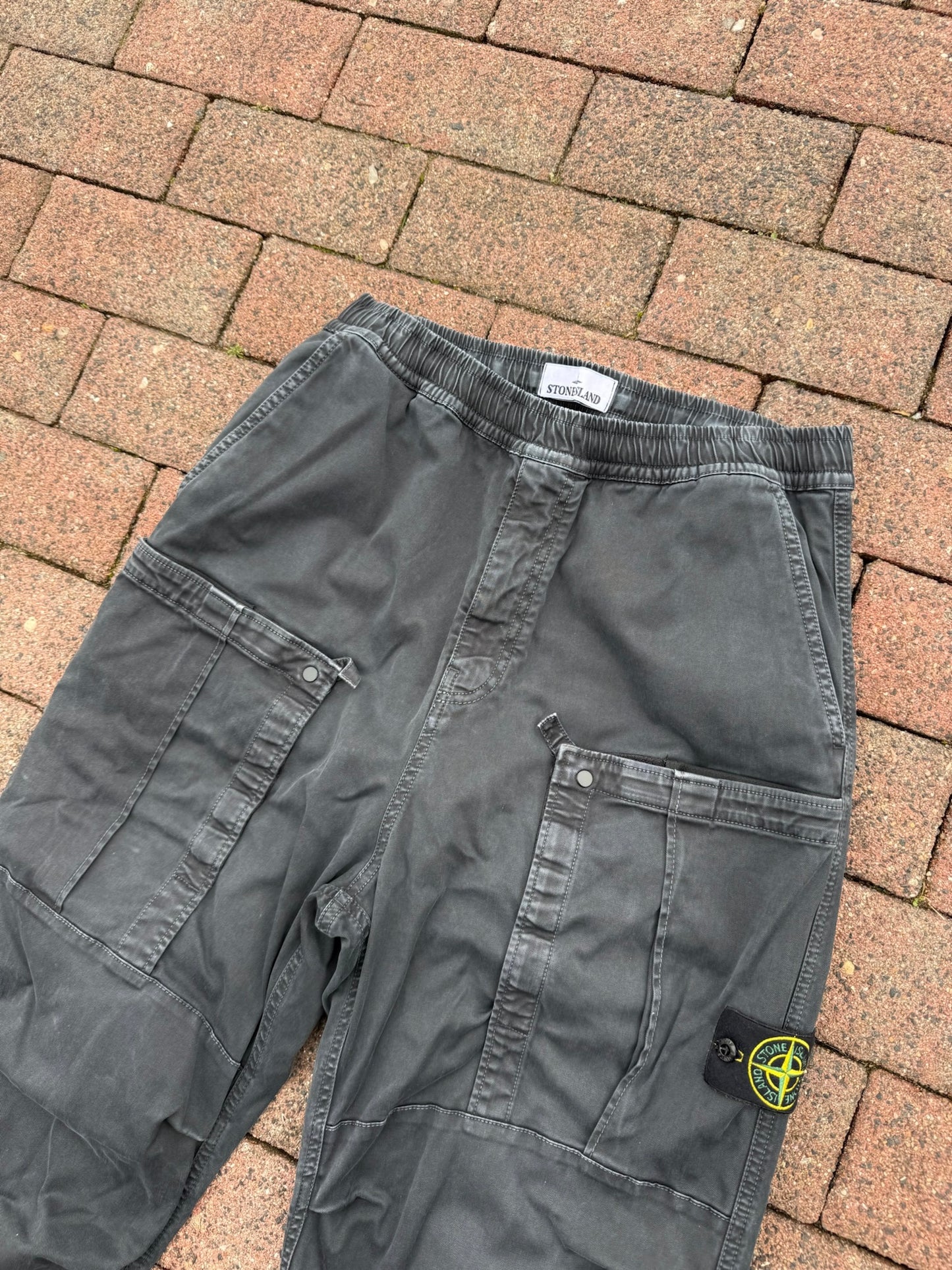 Stone Island Cargos - W30