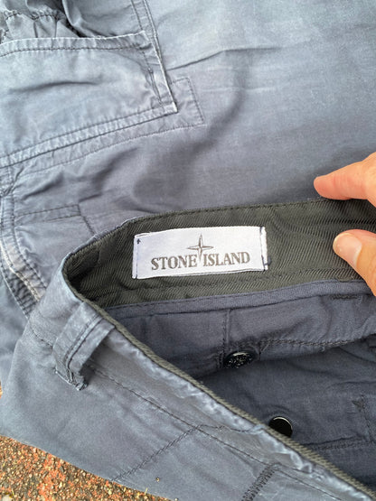 Stone Island Cargo Shorts - W33