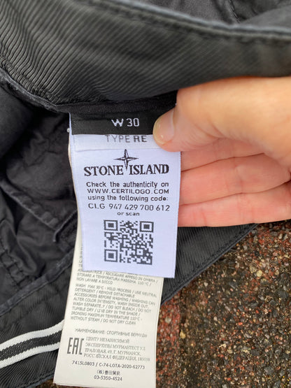 Stone Island Cargo Shorts - W30