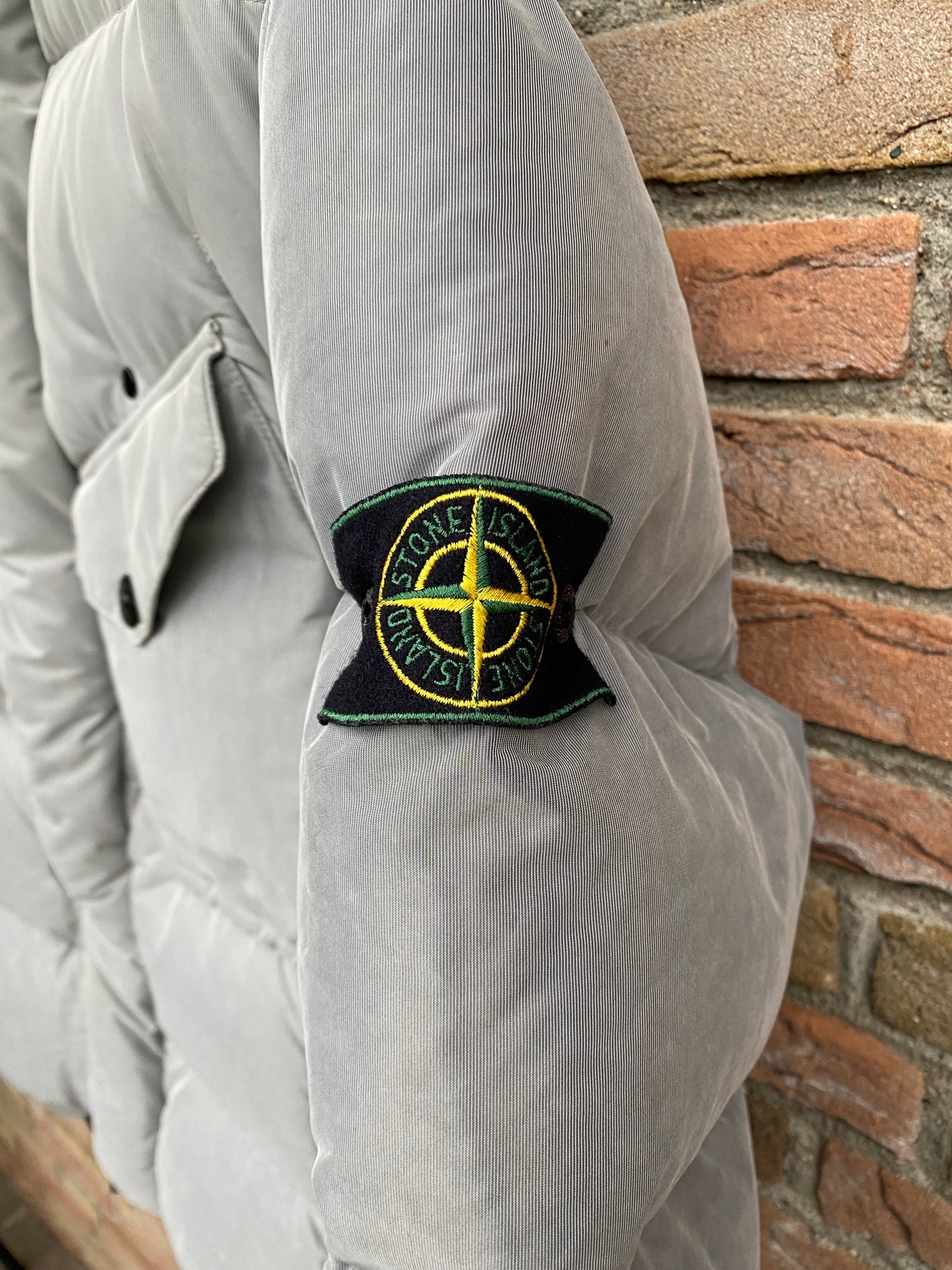 Stone Island Micro Light Daunenjacke - L