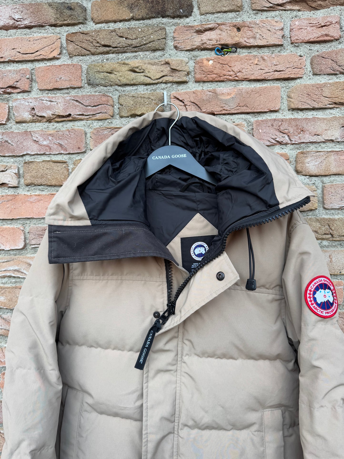 Canada Goose MacMillan Parka - XS