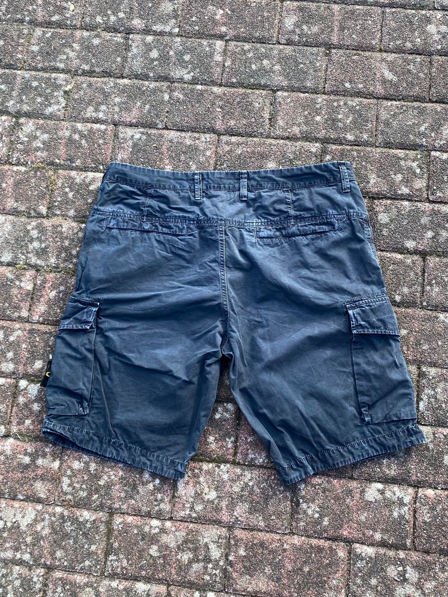 Stone Island Cargo Shorts - W36