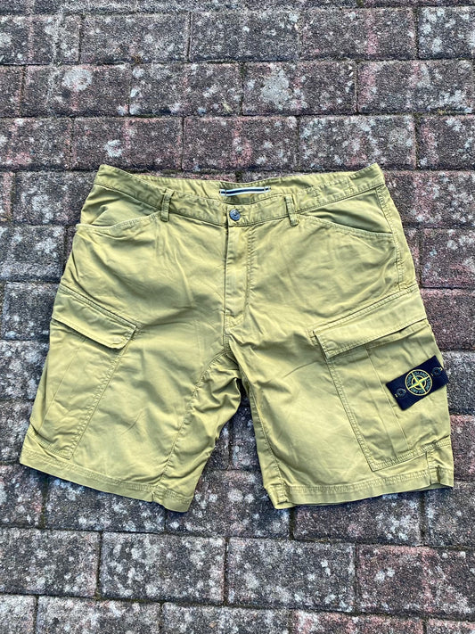 Stone Island Cargo Shorts - W36