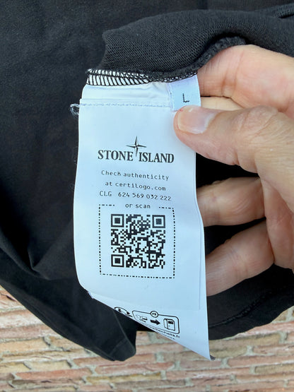 Stone Island Famiglia T-Shirt - L