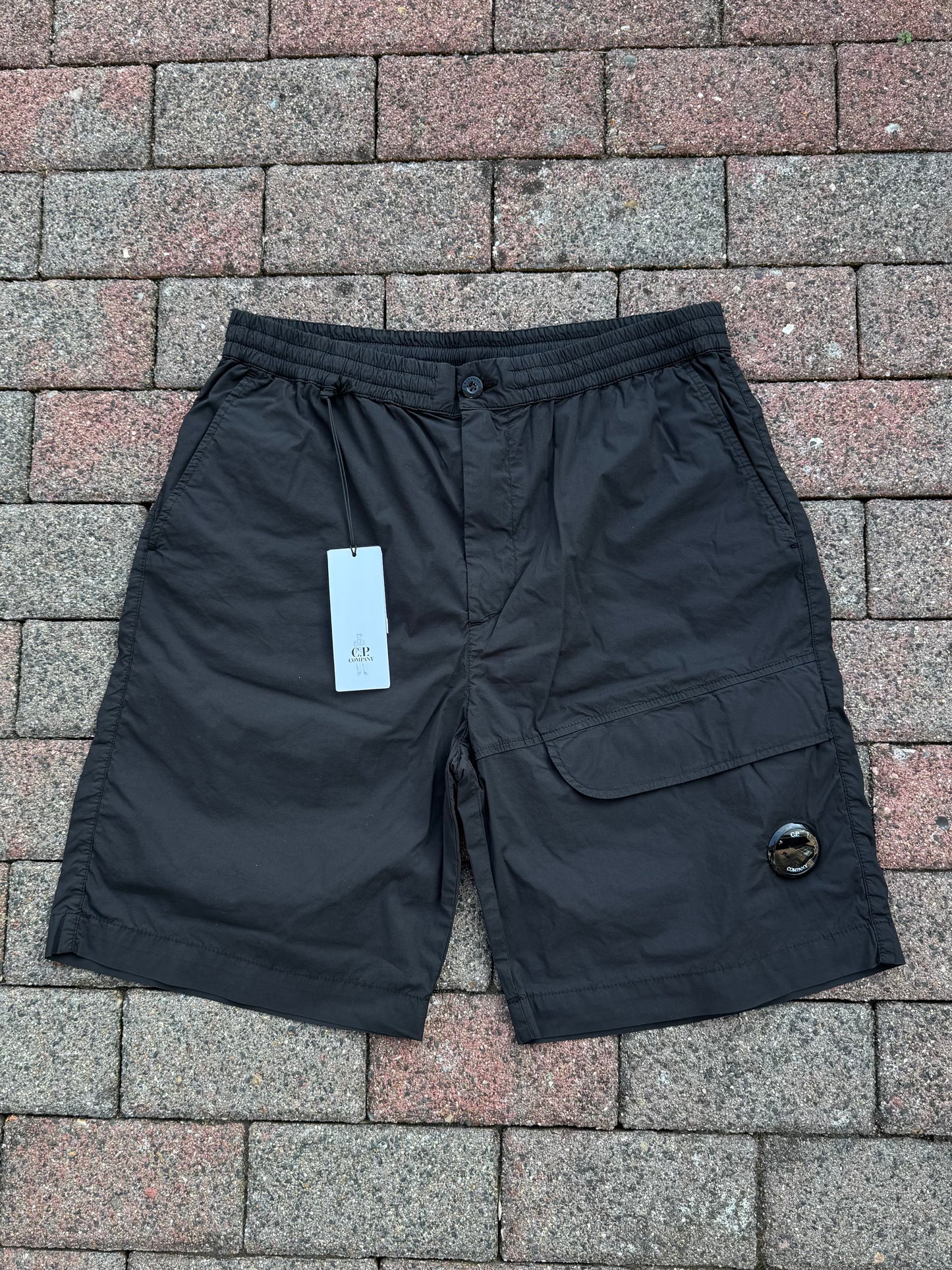 C.P. Company Cargo Shorts - L