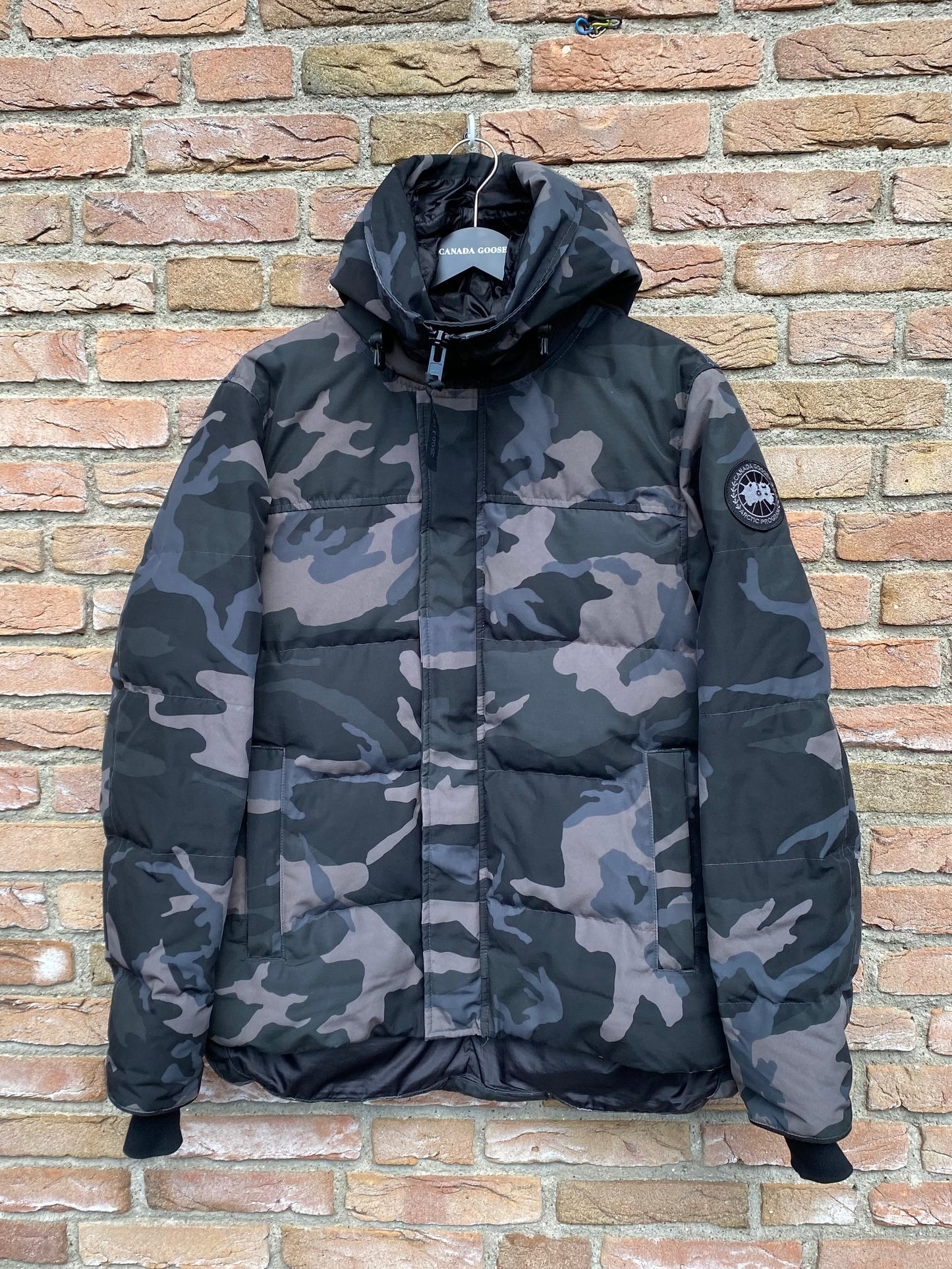 Canada Gose MacMillan Parka - M