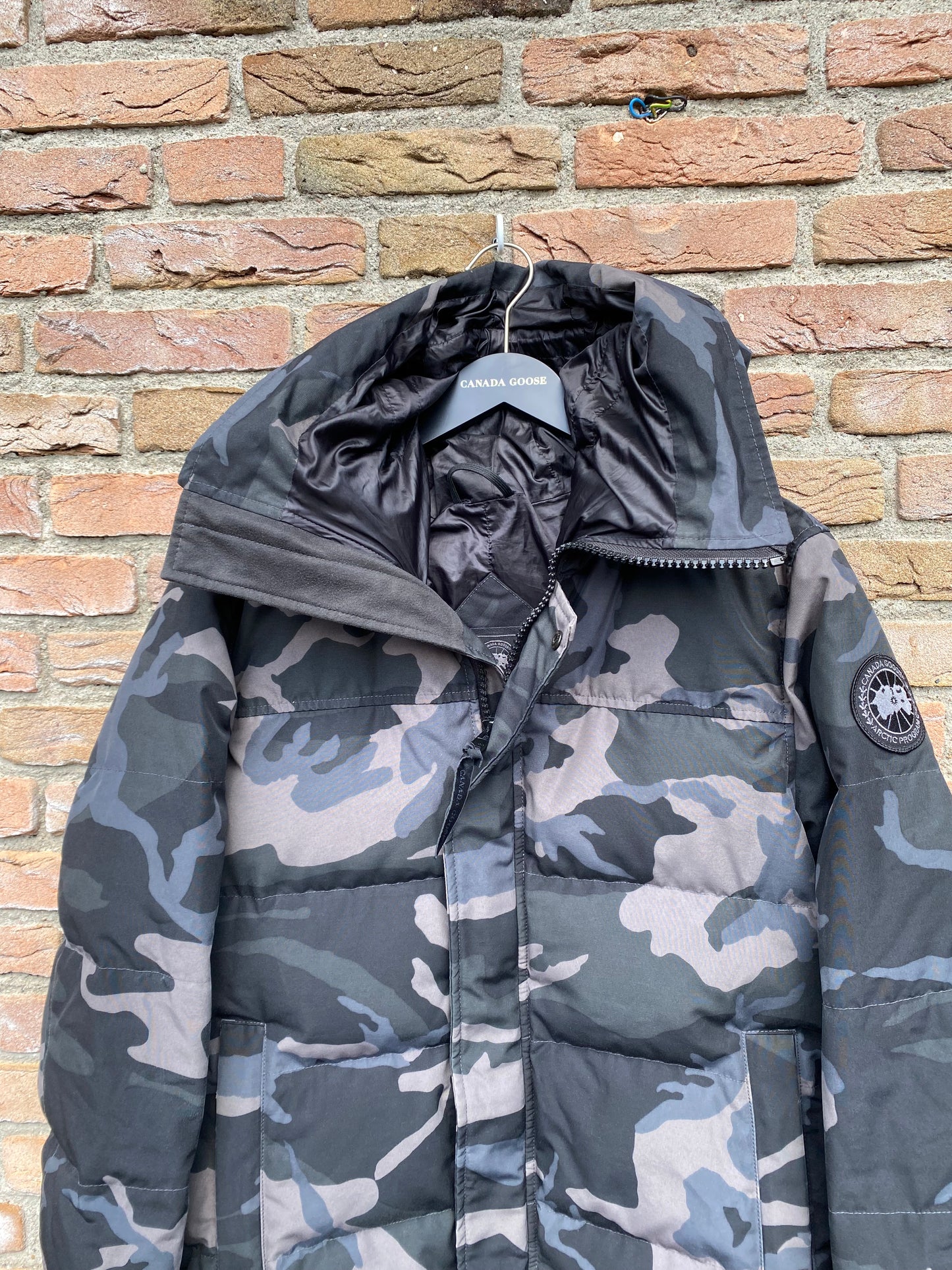 Canada Gose MacMillan Parka - M