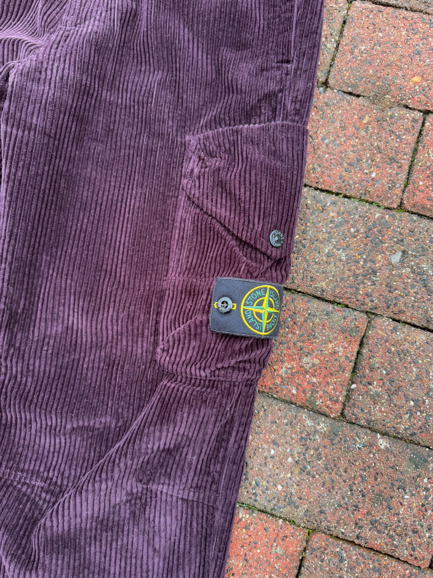 Stone Island Corduroy Cargos - W32