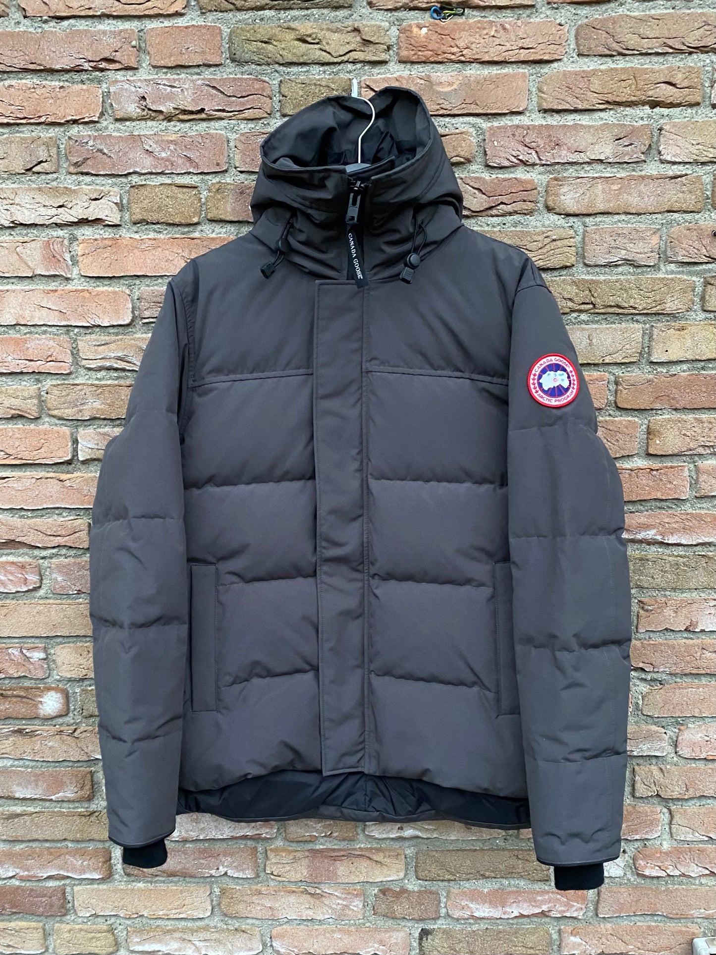 Canada Goose MacMillan Parka - L