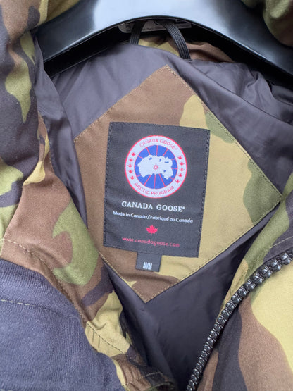 Canada Goose Wyndham Parka - M