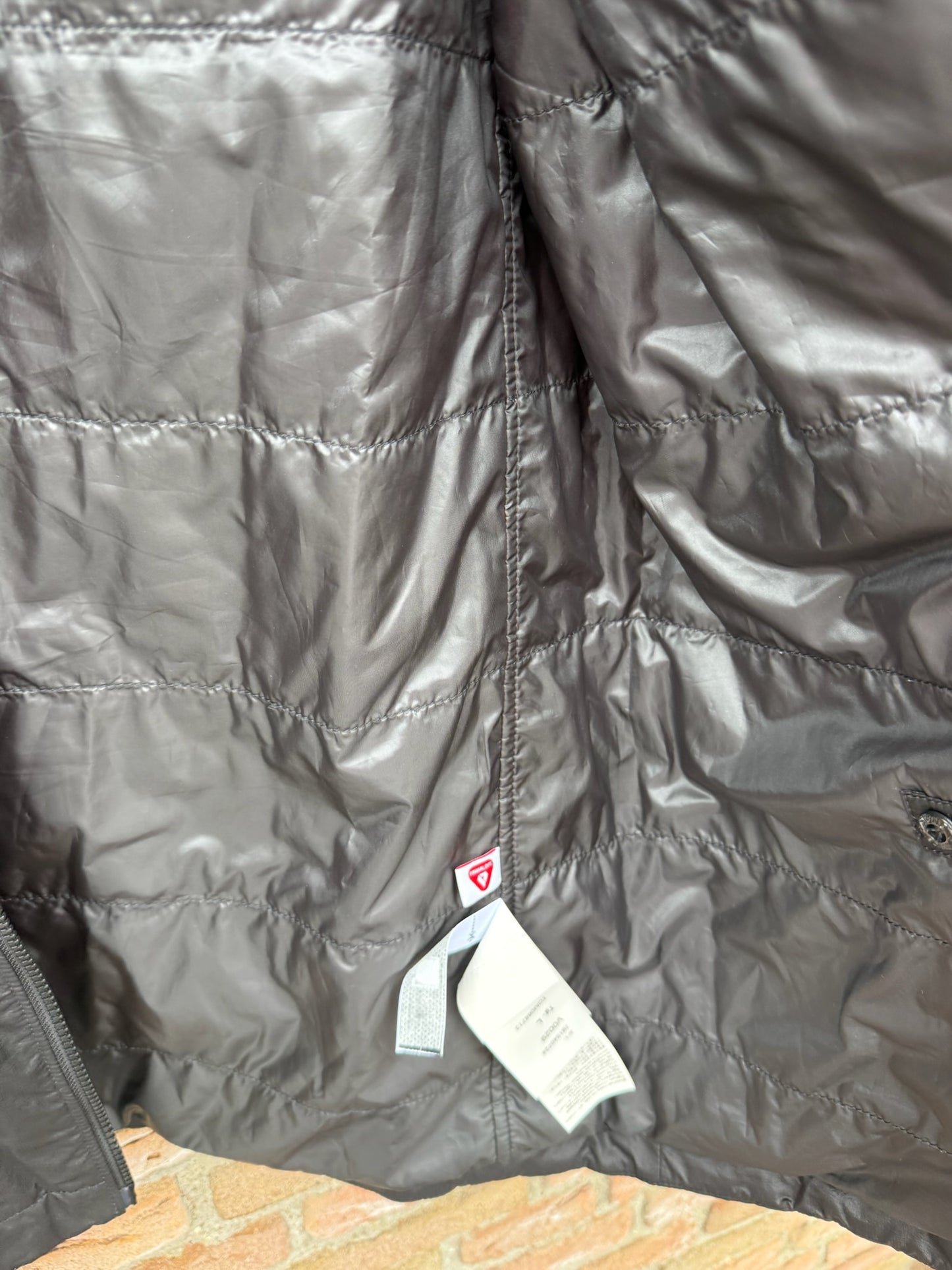 Stone Island Bio-Based Ripstop Nylon Primaloft Jacket - L