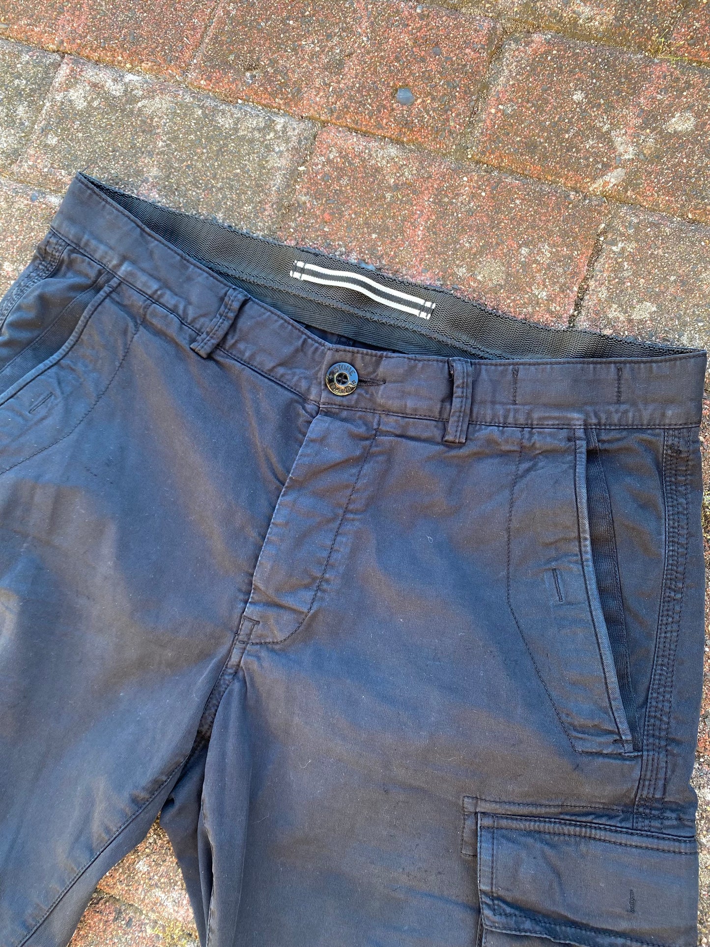 Stone Island Cargo Shorts - W32