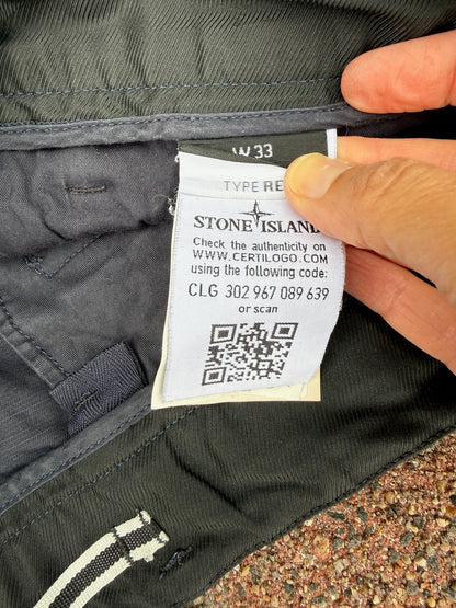 Stone Island Cargo Shorts - W33