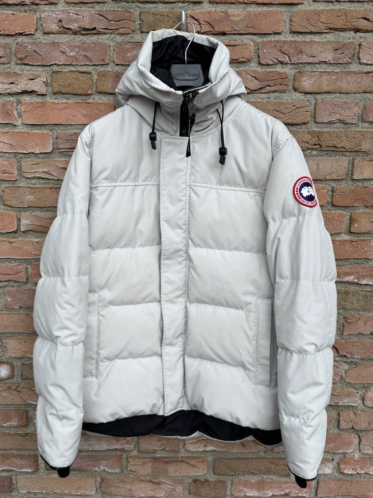 Canada Goose MacMillan Parka - L
