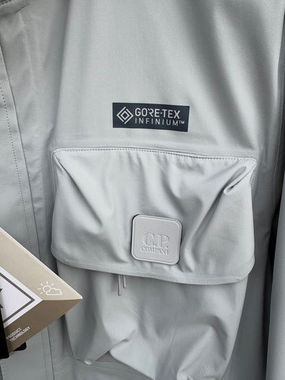 C.P. Company Metropolis Goretex Infinium Jacket - L