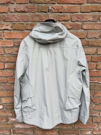 C.P. Company Metropolis Goretex Infinium Jacket - L