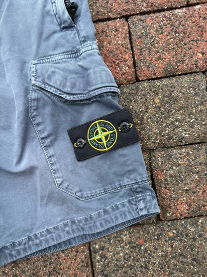 Stone Island Cargo Shorts - W30