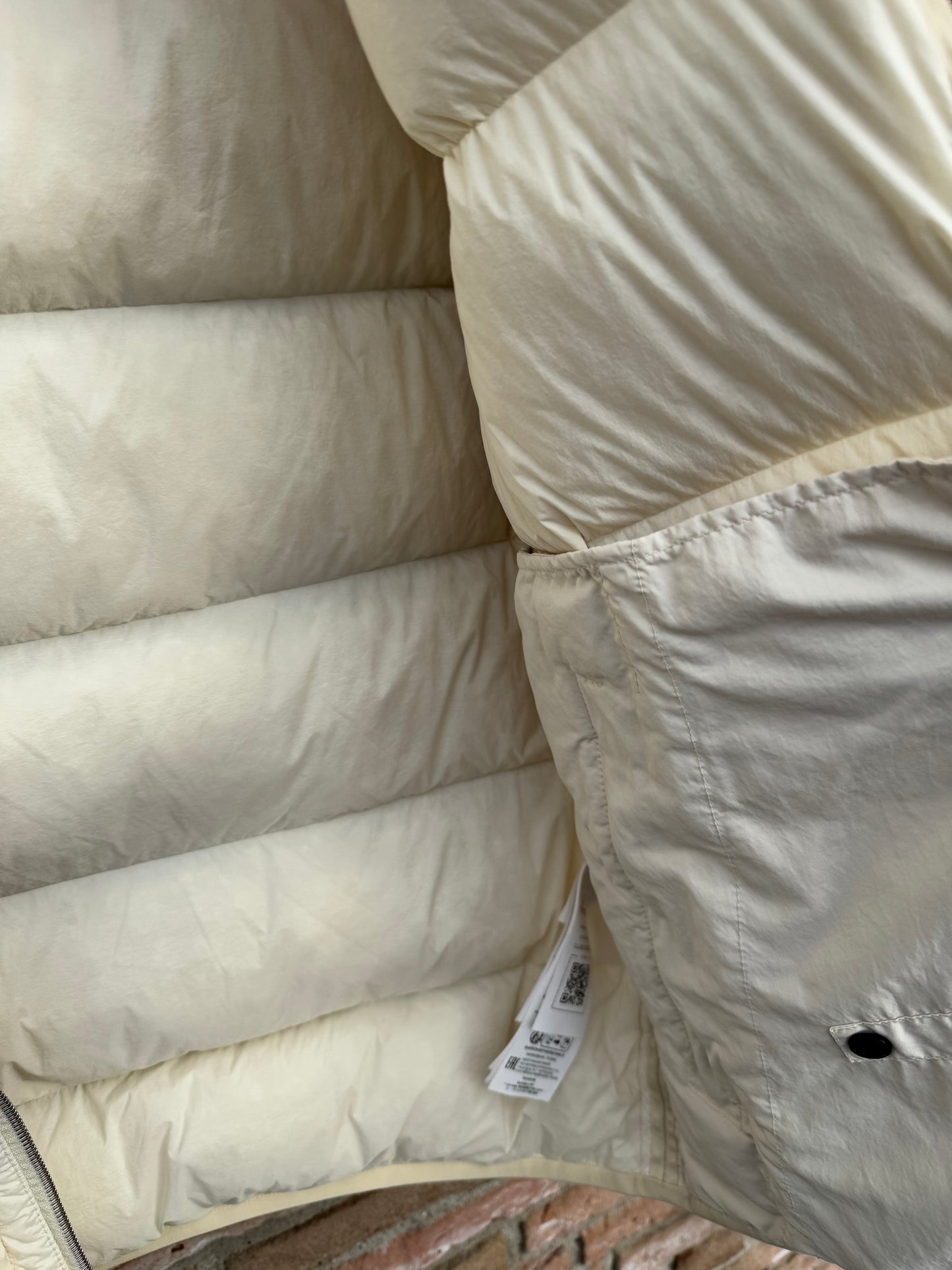 Stone Island Seamless Tunnel Nylon Down-TC Jacket - L