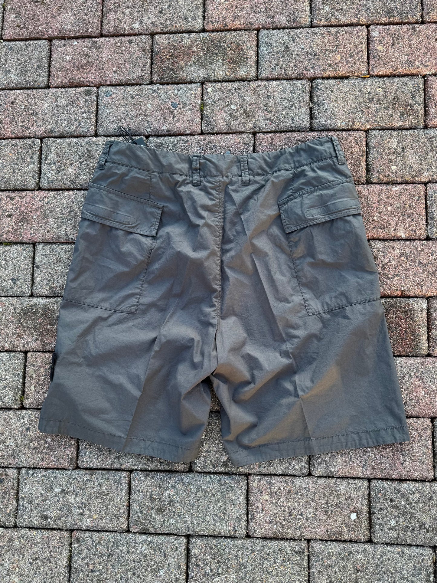 Stone Island Cargo Shorts - W32